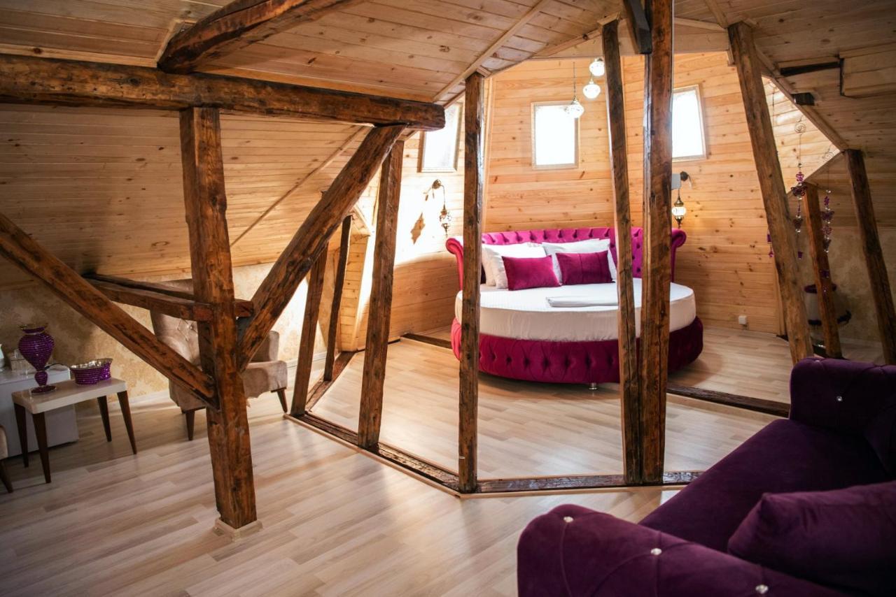 Hotel Otantik Choumen Extérieur photo