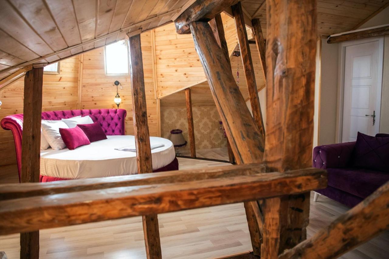 Hotel Otantik Choumen Extérieur photo